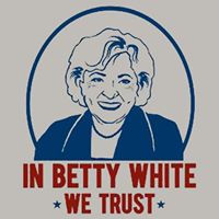 Betty White Photo 11