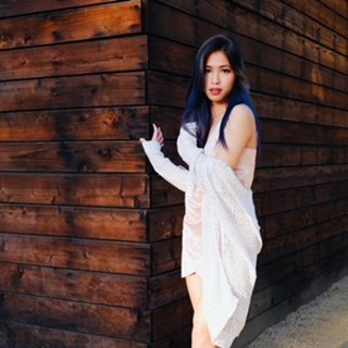 Michelle Nguyen Photo 42
