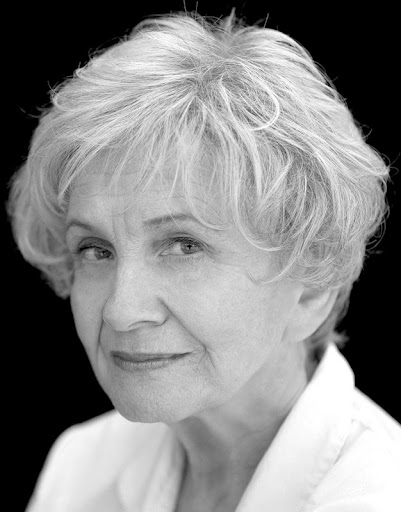 Alice Munro Photo 28